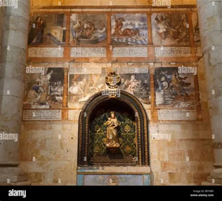  Le Retable de Santa María la Real de San Juan de Baños : Un chef-d'œuvre du Xème siècle espagnol imprégné d'une mystique divine!